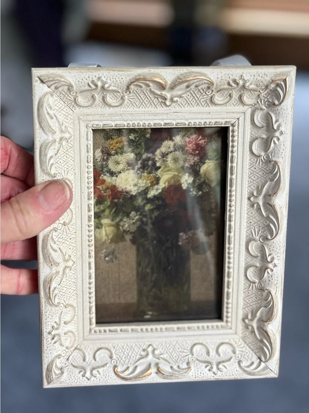 Vintage-Style Cream Ornate Picture Frame - Home Accents